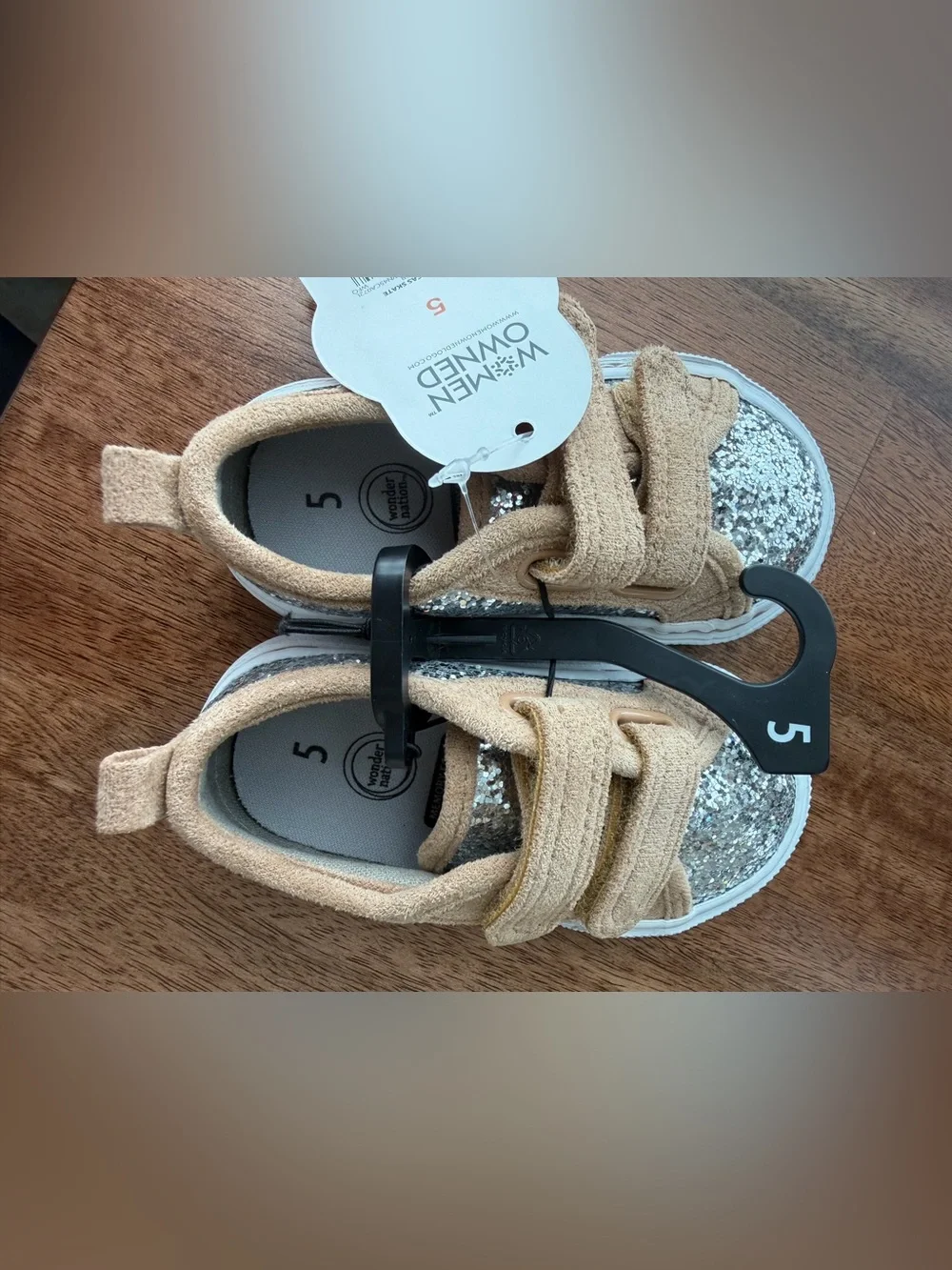 wonder nation Silver Glitter Toddler Size 5 Sneaker with Tan Accents